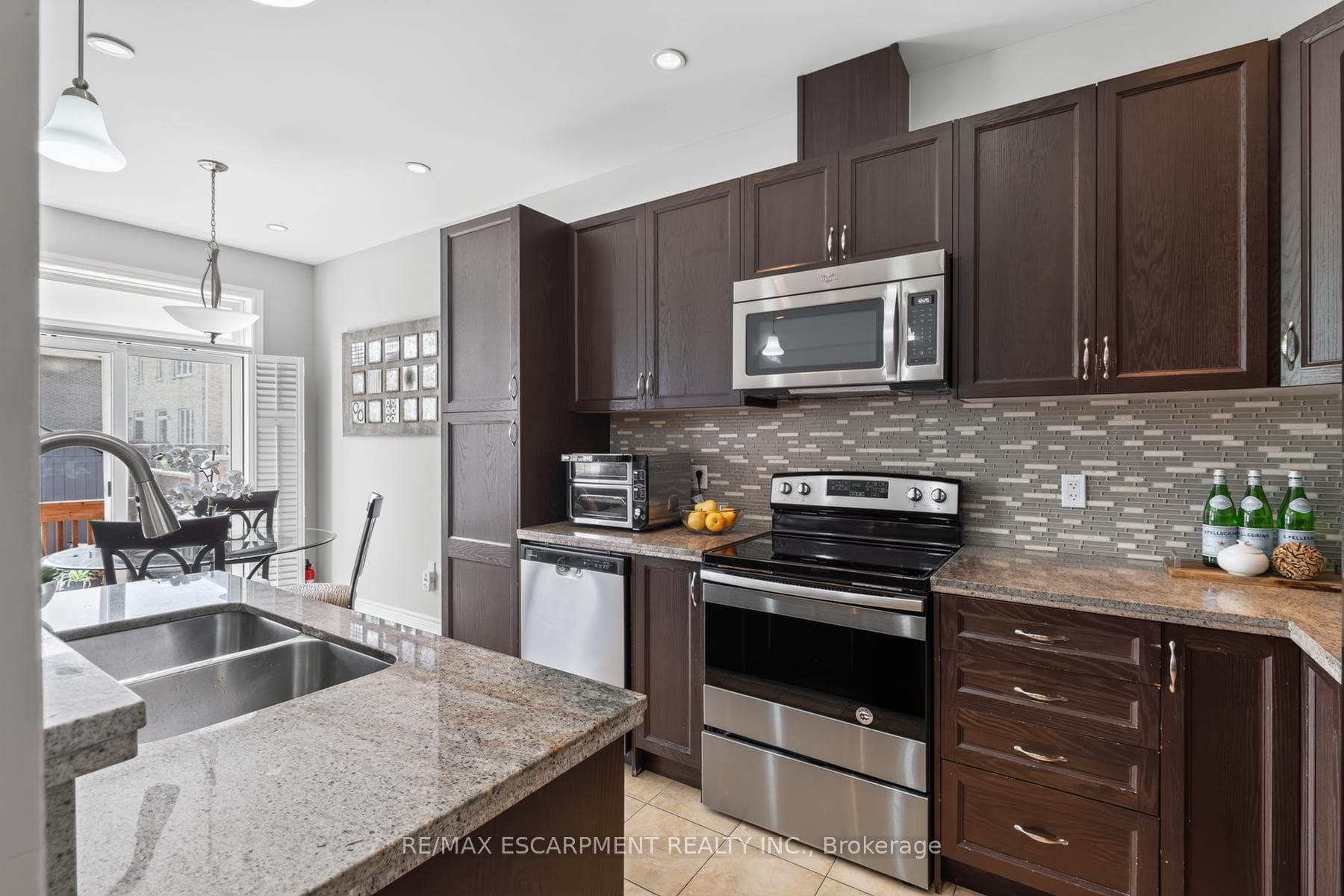 21 Summerberry Way photo 15