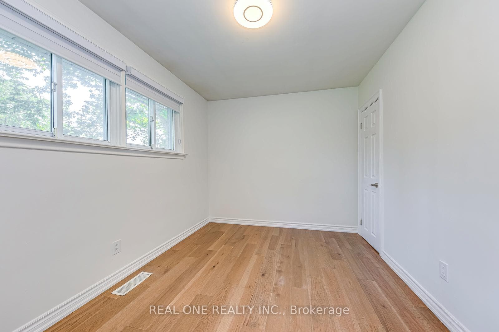 173 Hampton Heath Road Unit Main photo 20