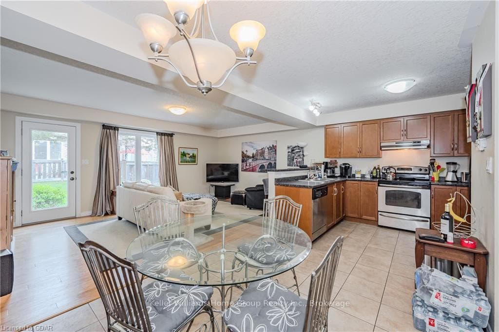 167 ARKELL Road Unit 51 photo 6