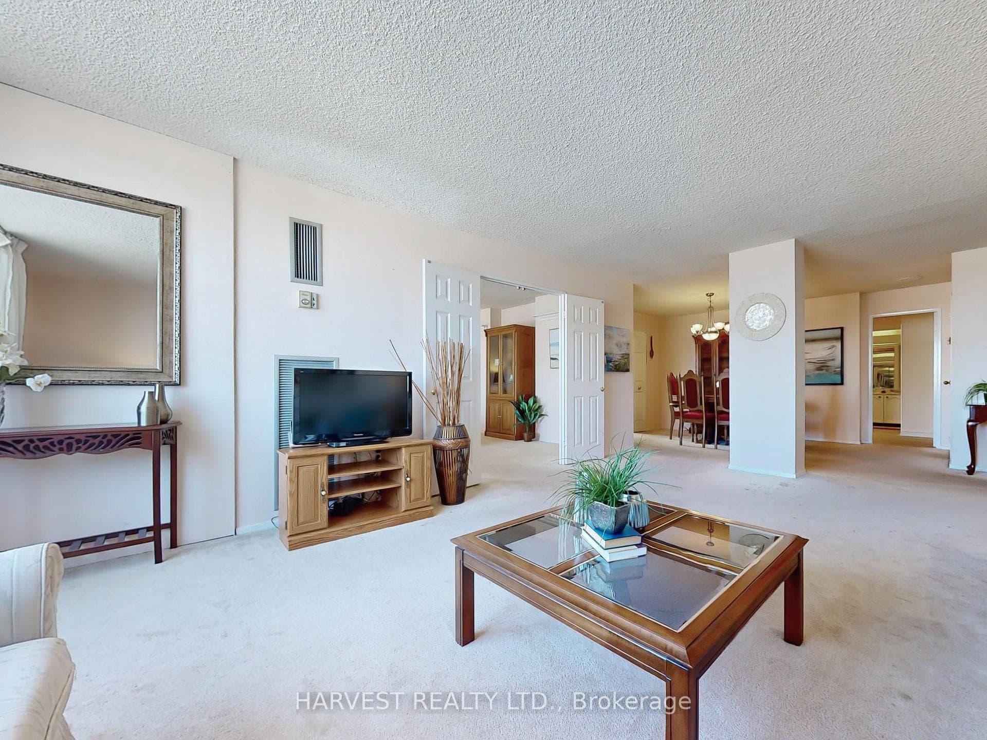 2330 Bridletowne Circle Unit 904 photo 6