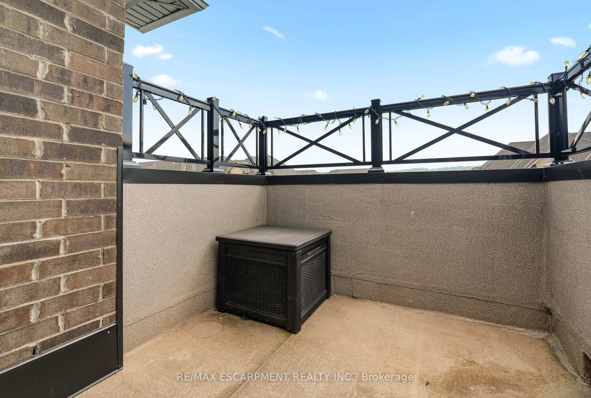 67 PINOT Crescent photo 33