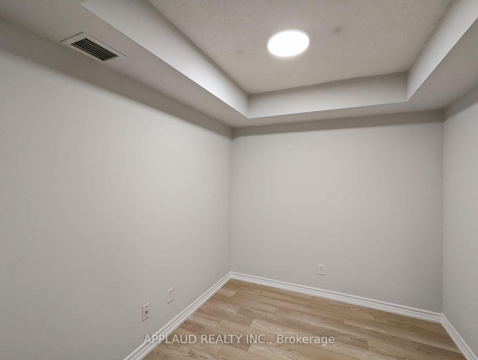 2 Rean Drive Unit 903 photo 9