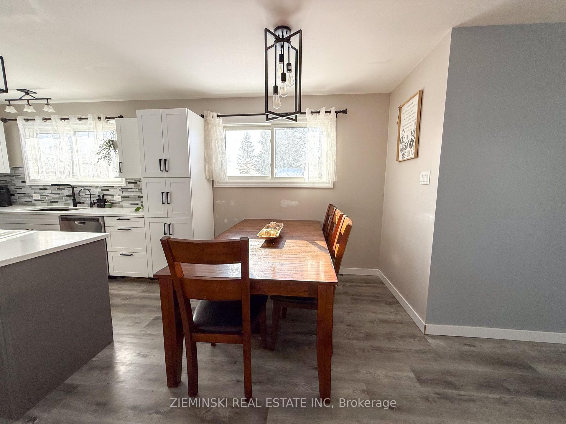618 Reynolds Street photo 6
