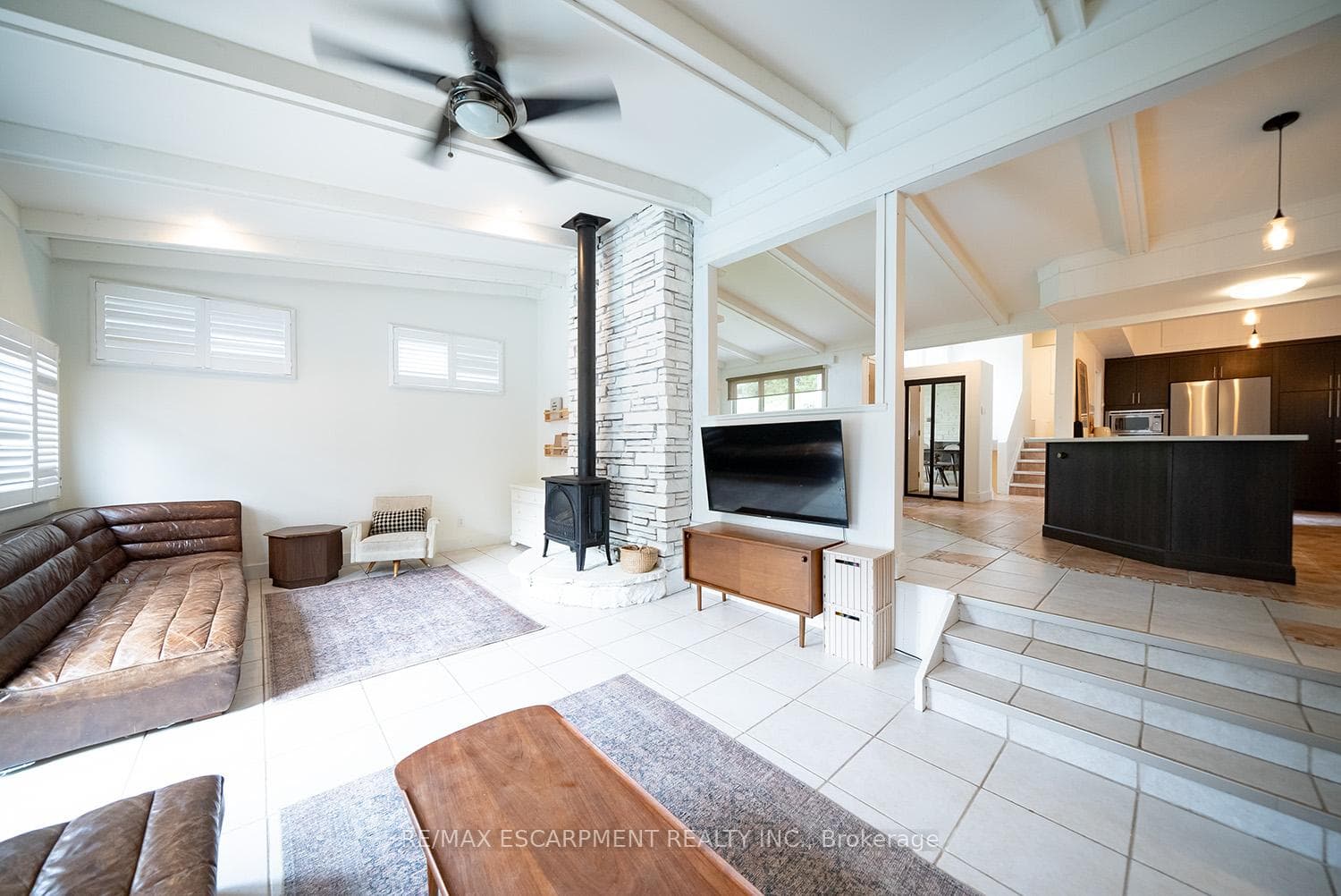 122 Balmoral Drive photo 13