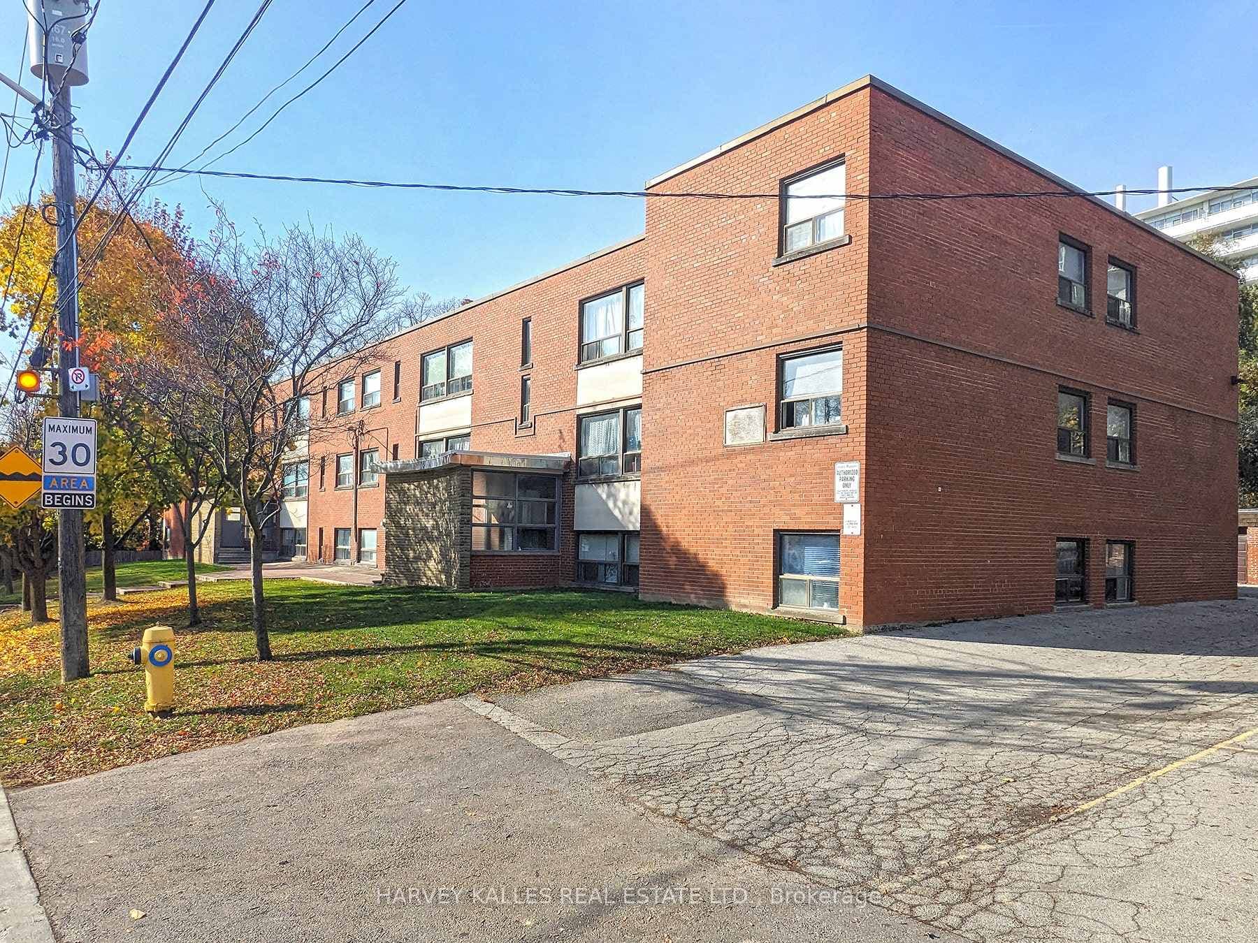 6 Greenbrook Drive Unit 4 photo 2