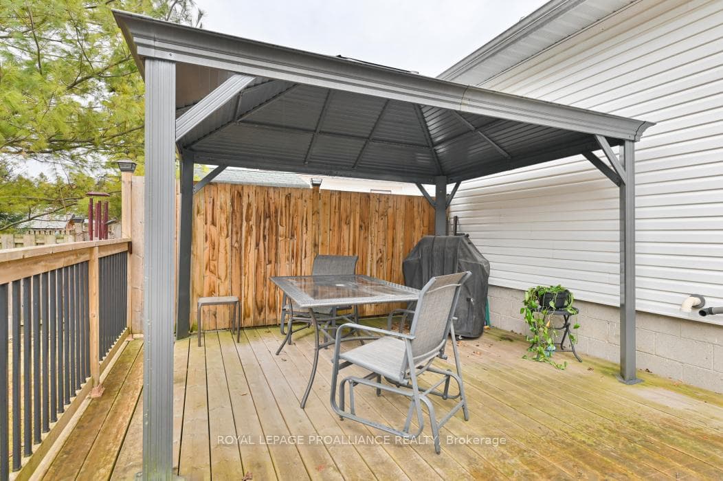 31 Lemoine Street photo 27