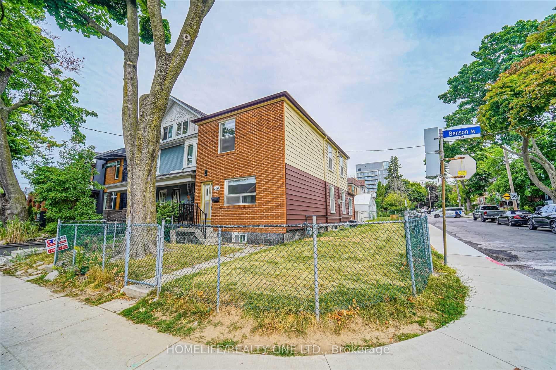 104 Benson Avenue Unit Upper photo 1