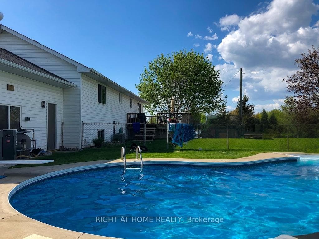 10 Kalman Drive photo 40