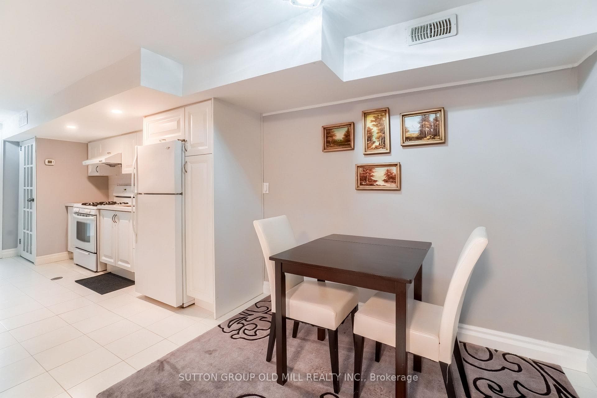 3606 Twinmaple Drive photo 12