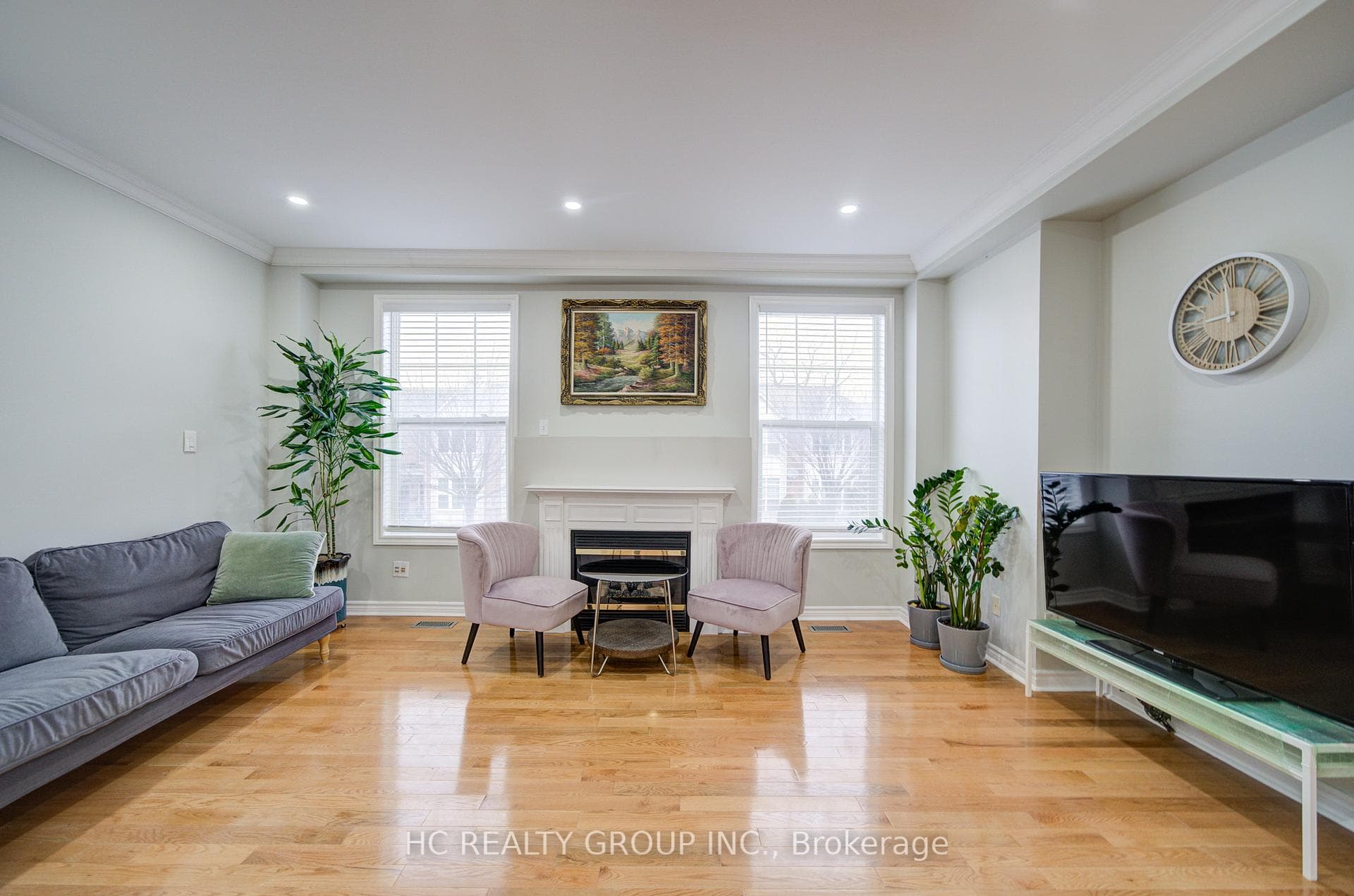 37 Willowfield Mews photo 6