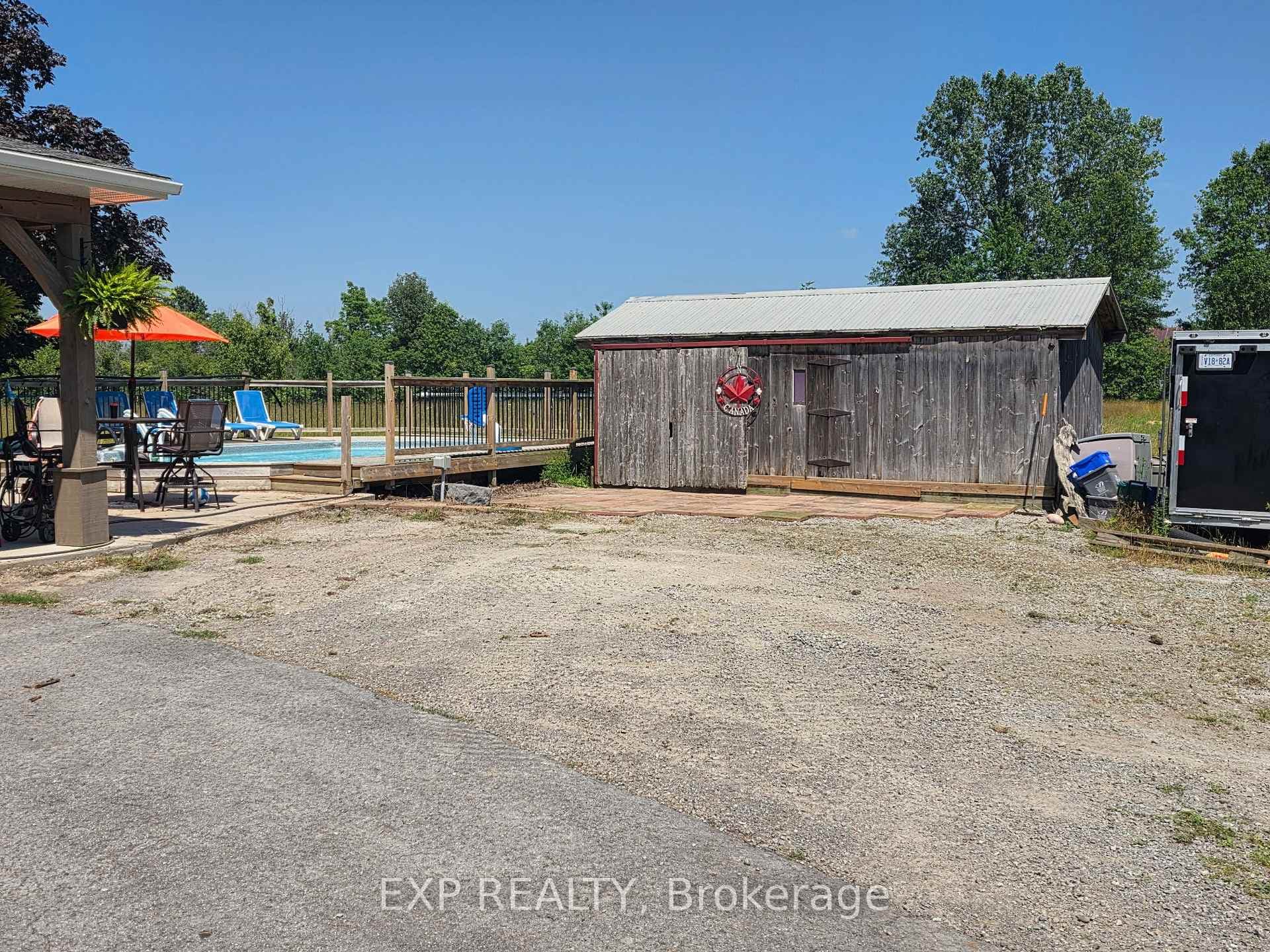 9043 Ridge Road photo 39