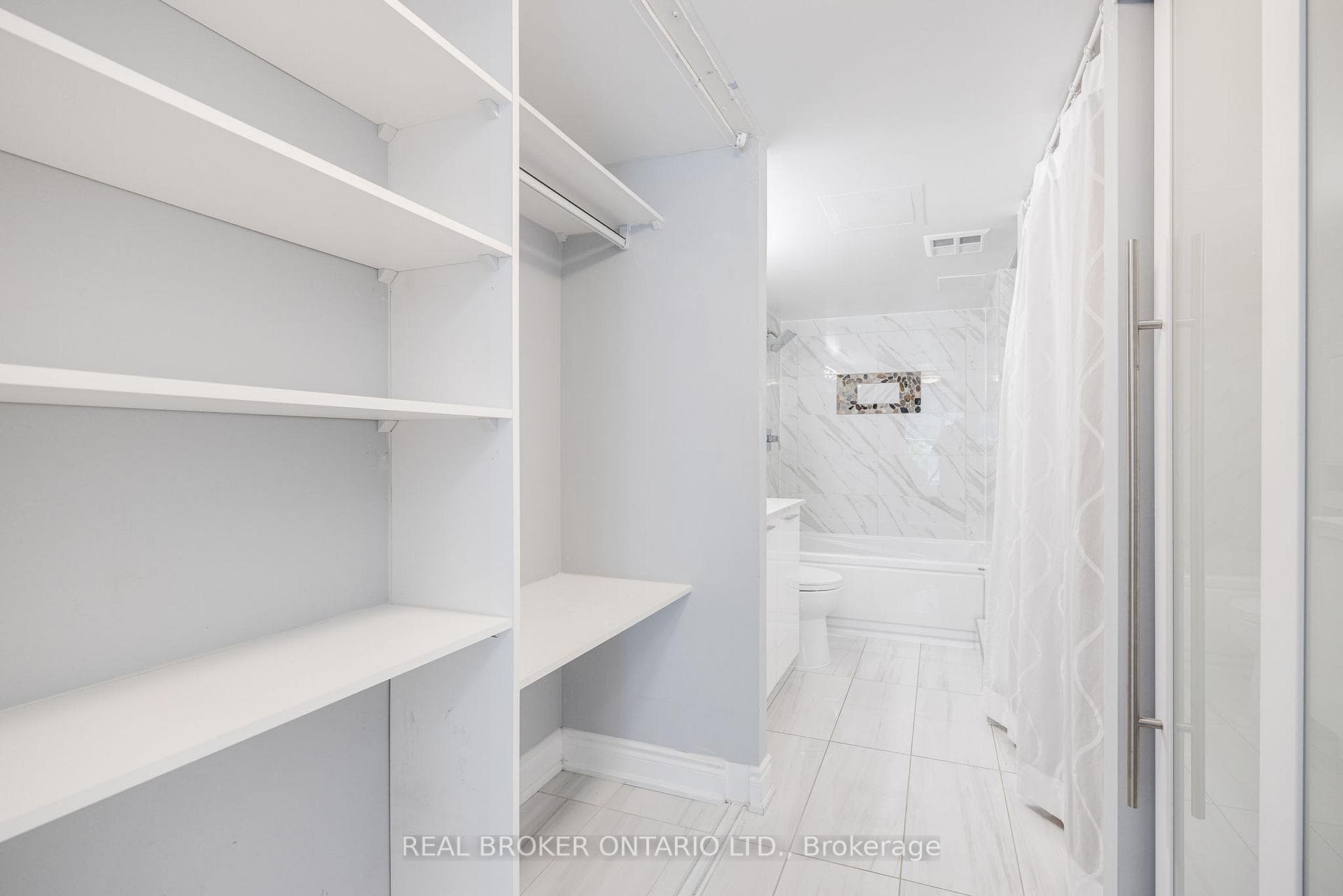 5418 Yonge Street Unit 217 photo 21
