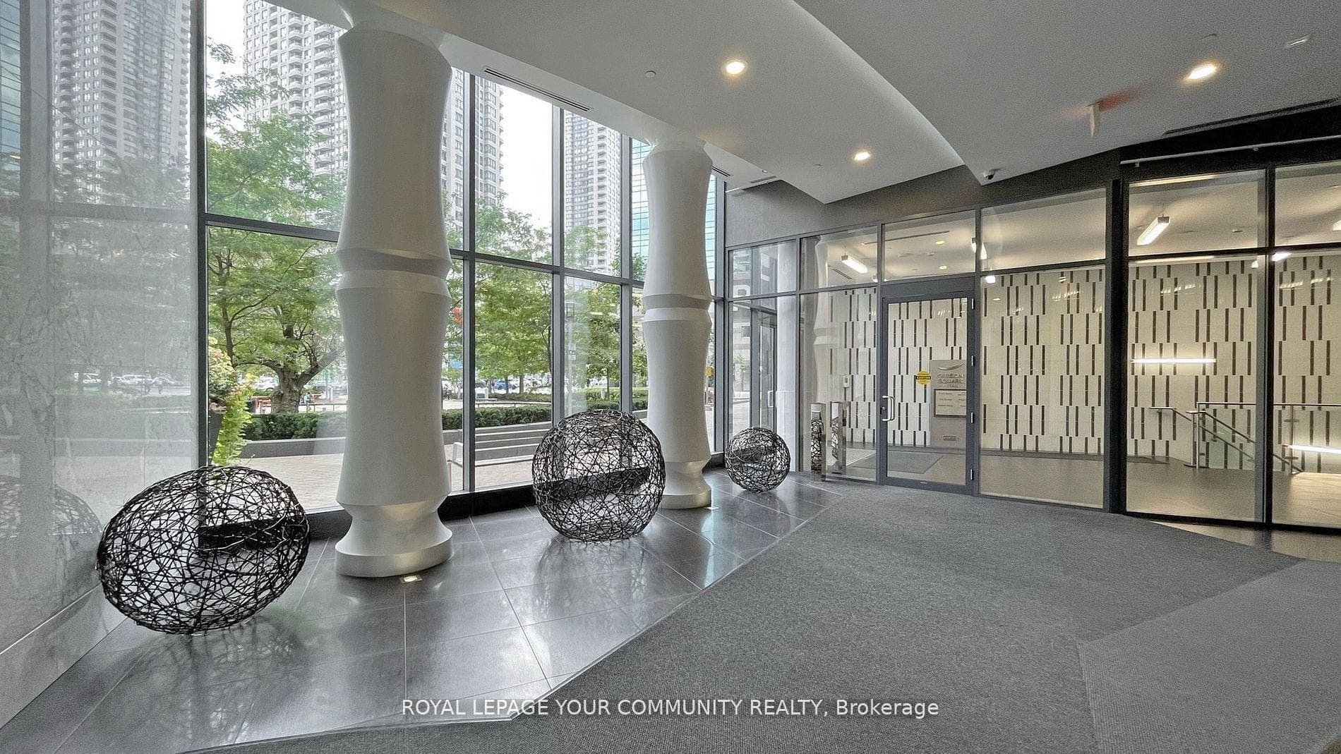 5162 Yonge Street Unit 2609 photo 6