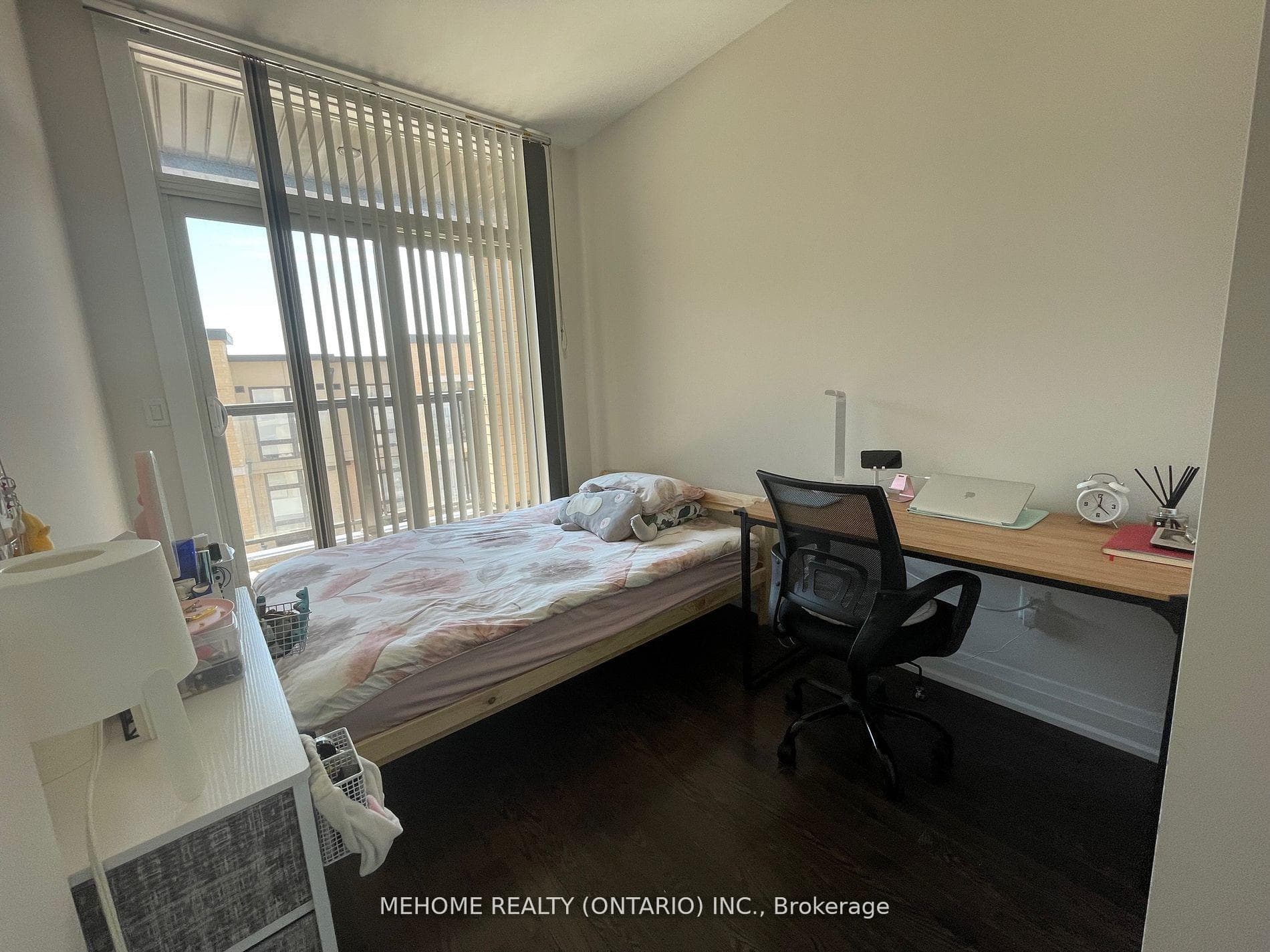 23 Eldora Avenue Unit 107 photo 5