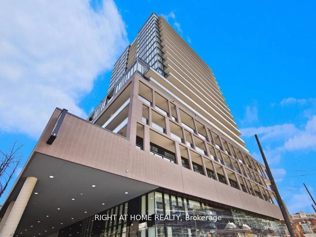 285 Dufferin Street Unit 220 photo 1