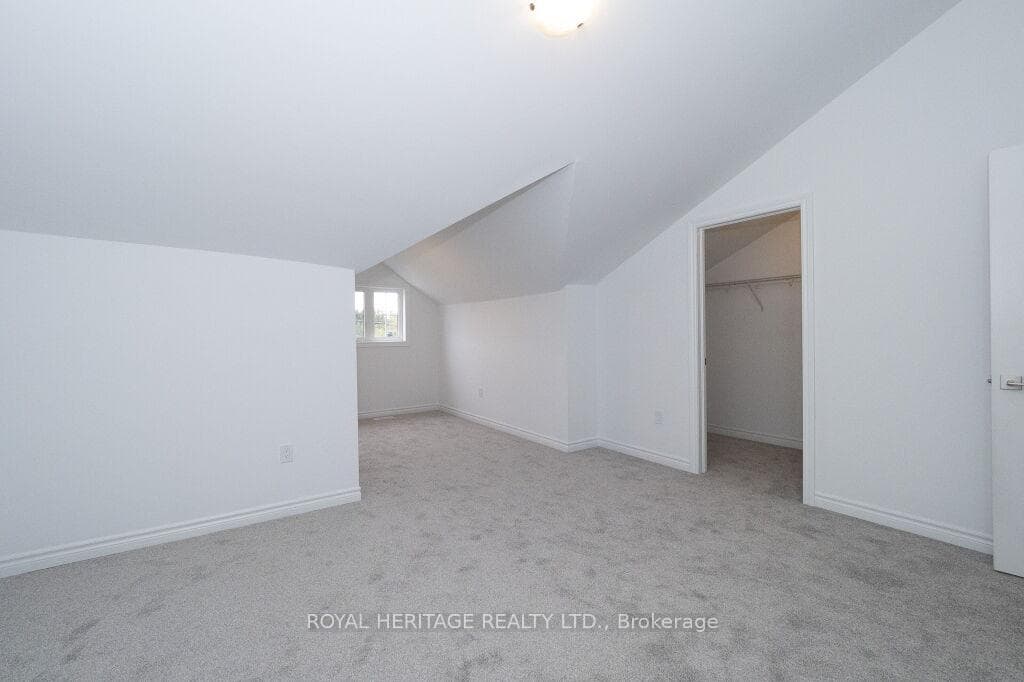 2 Gainsborough Road Unit Unit #2 photo 30