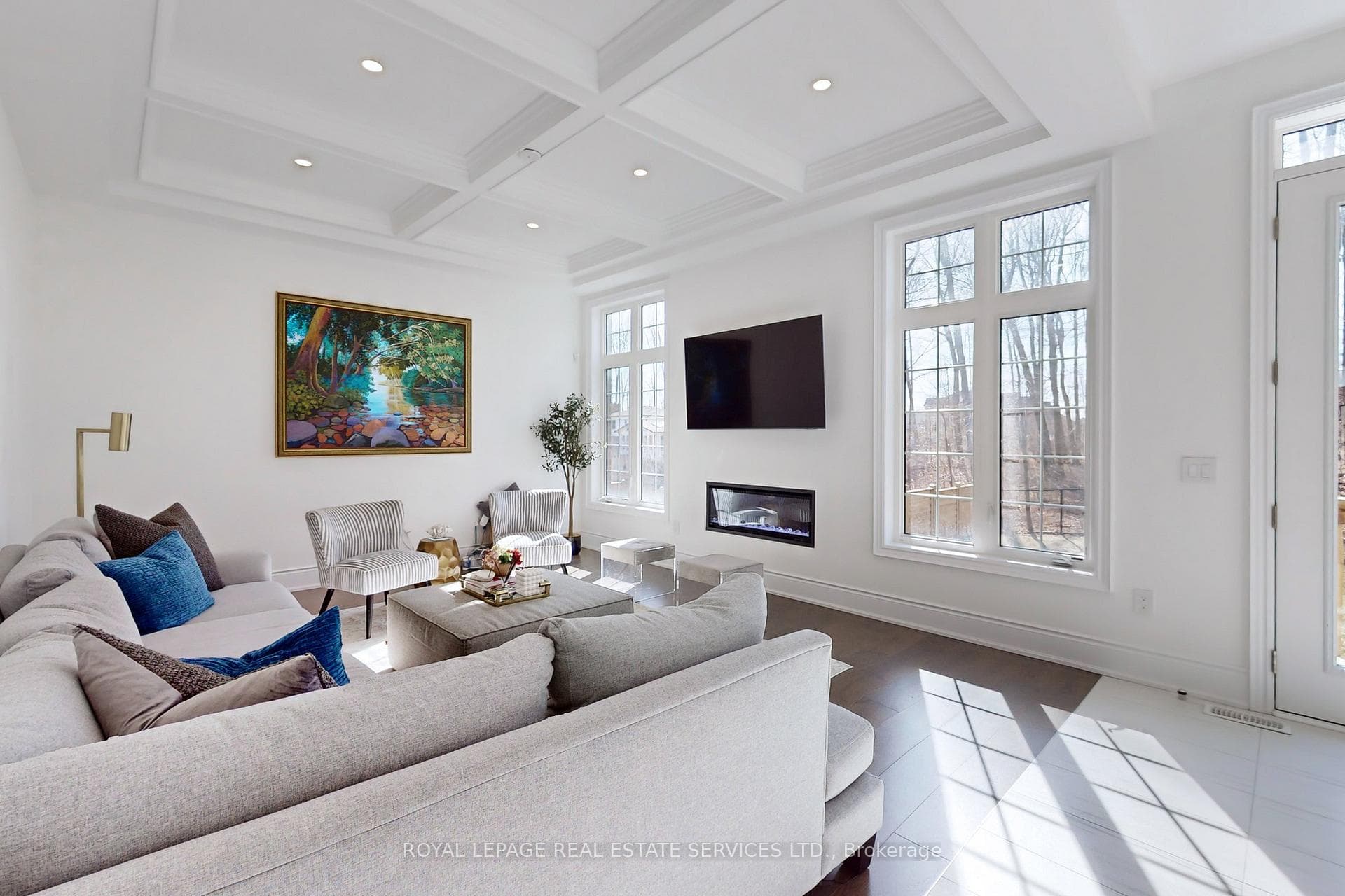 30 Daisy Meadow Crescent photo 8