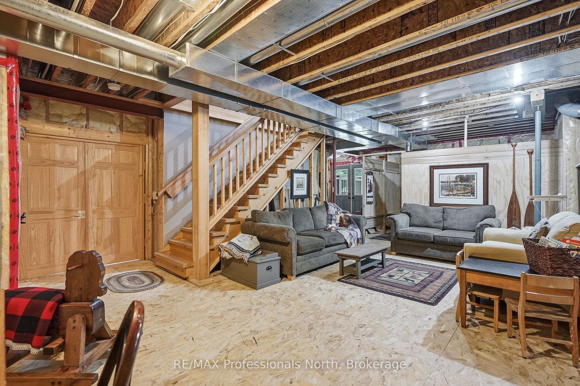 200 Riverside Drive photo 36