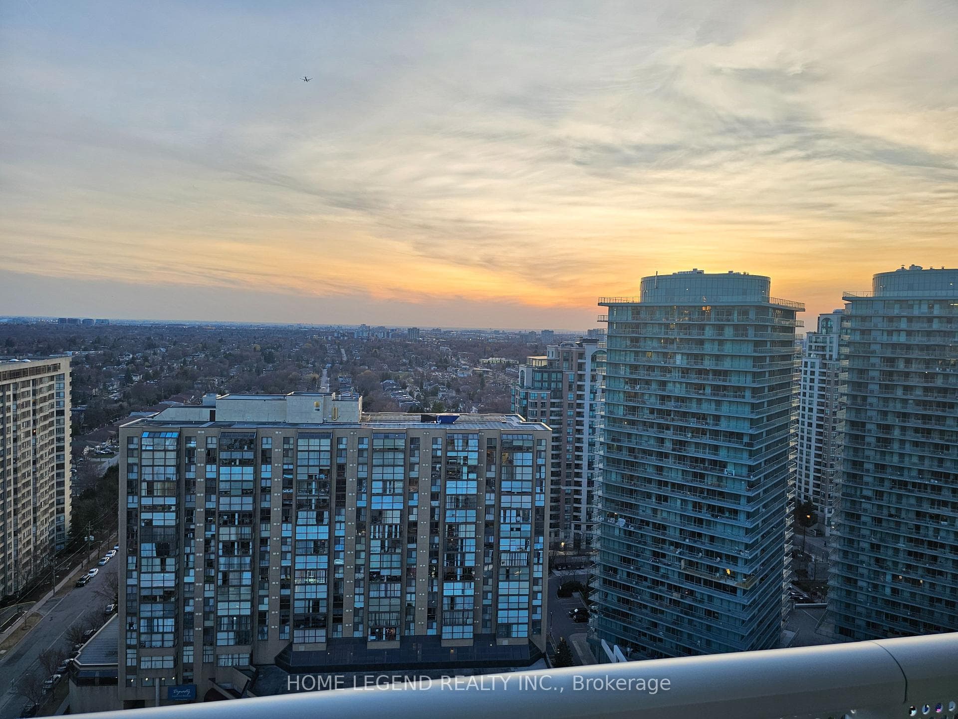 15 HOLMES Avenue Unit 2202 photo 16