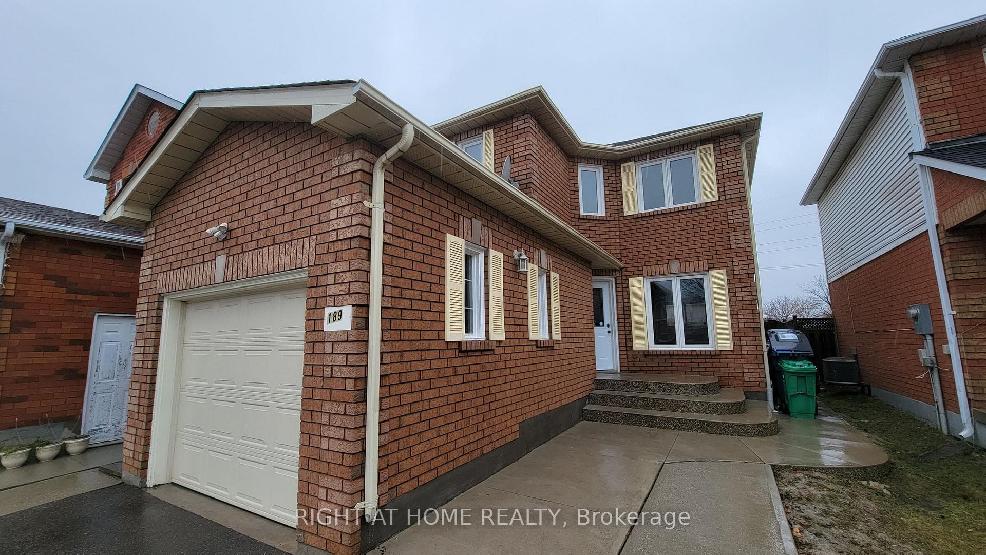 189 Timberlane Drive Unit Main photo 21