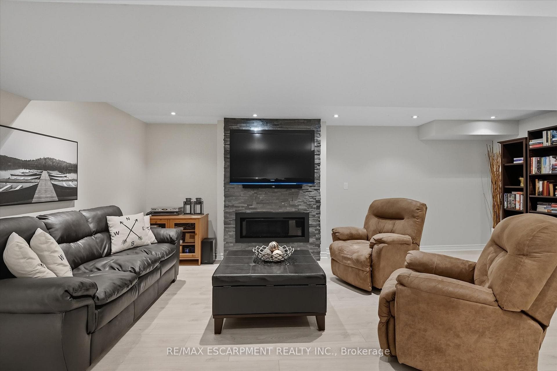 2265 Stokes Lane photo 35