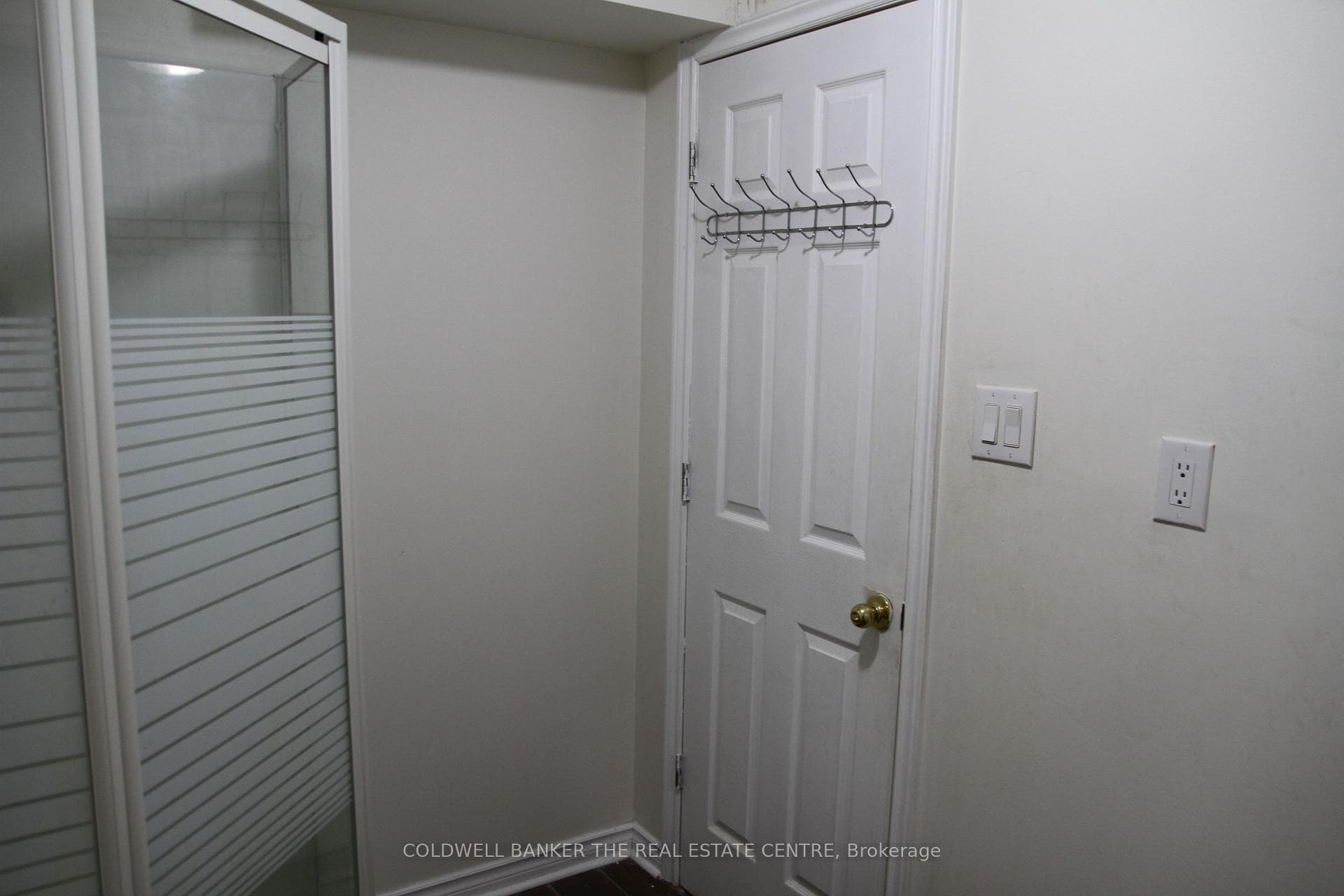 2096 Webster Boulevard photo 14
