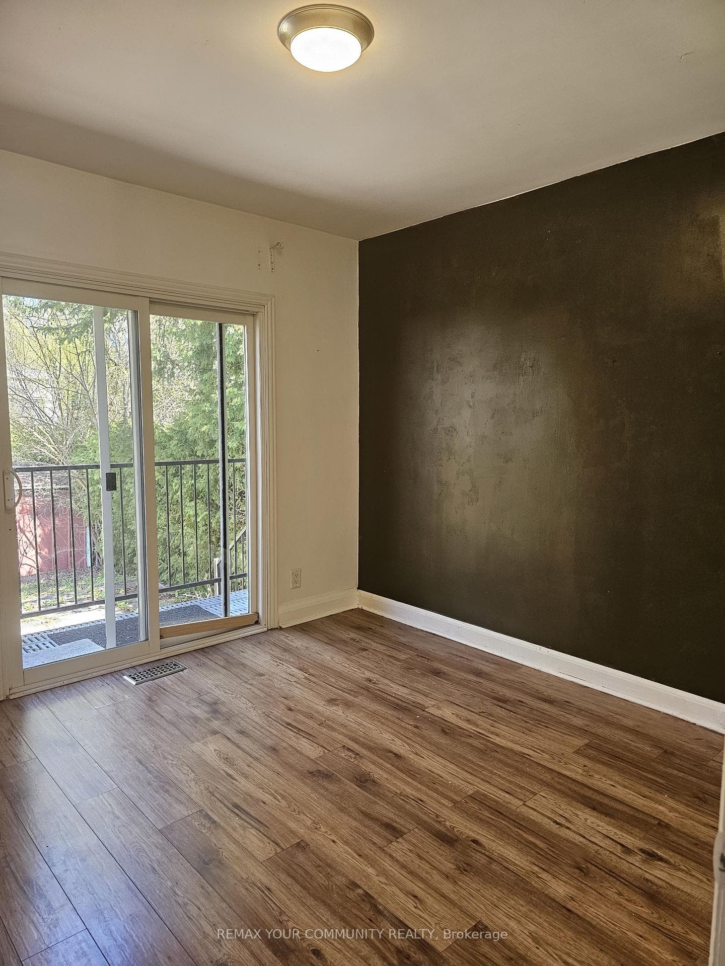 222 Patricia Avenue Unit Main photo 11
