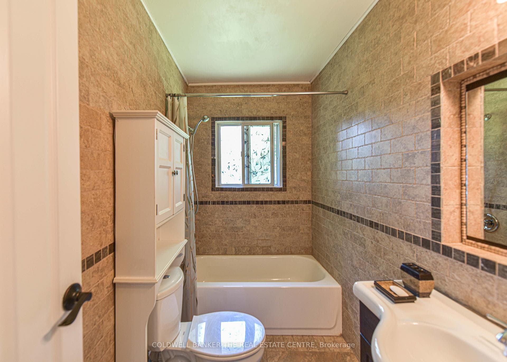 4 pc Bathroom