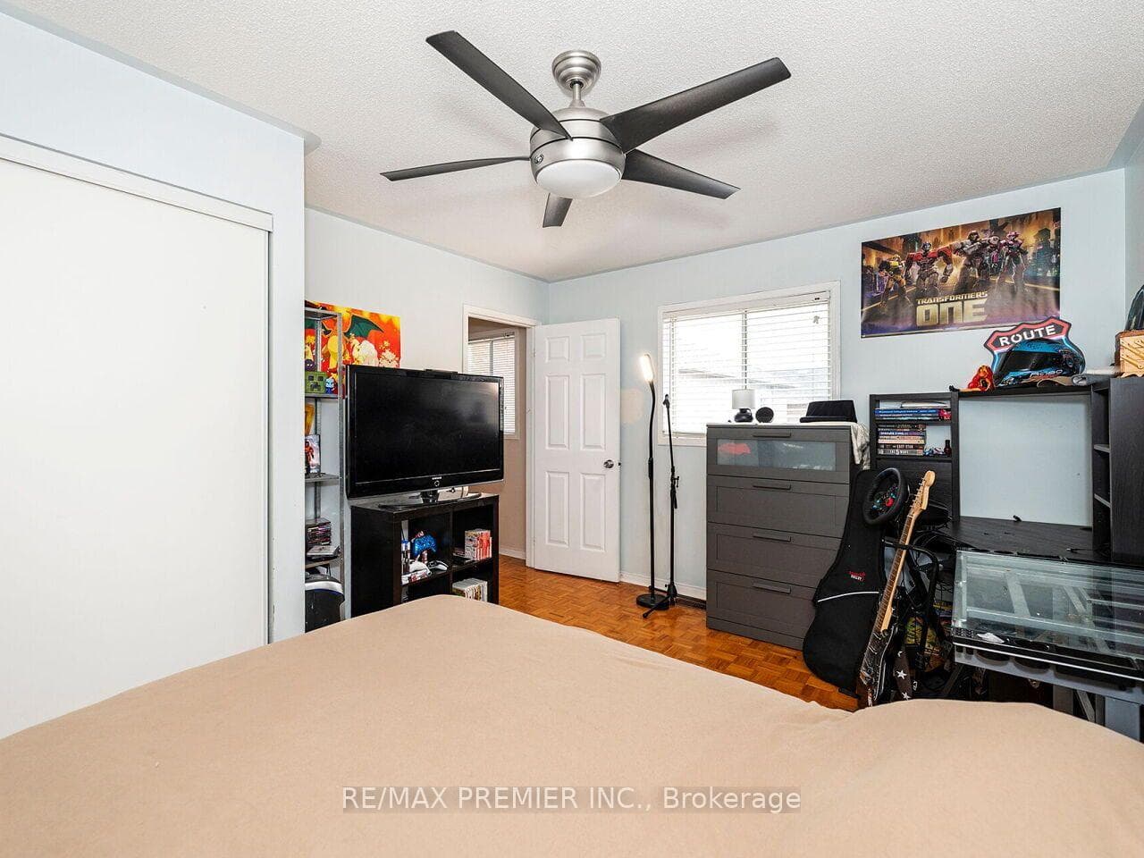32 Stonebriar Drive photo 26