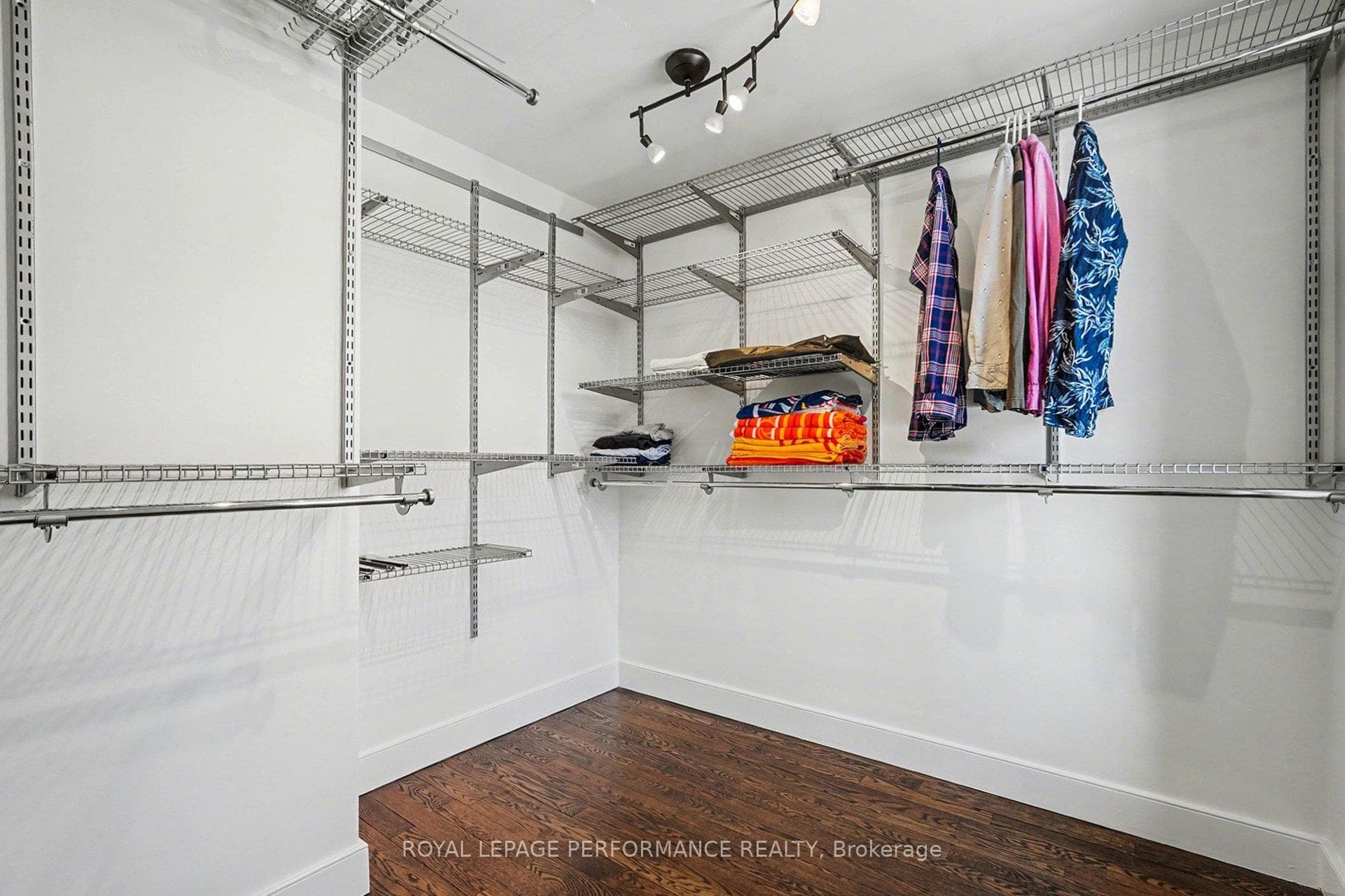Walkin closet