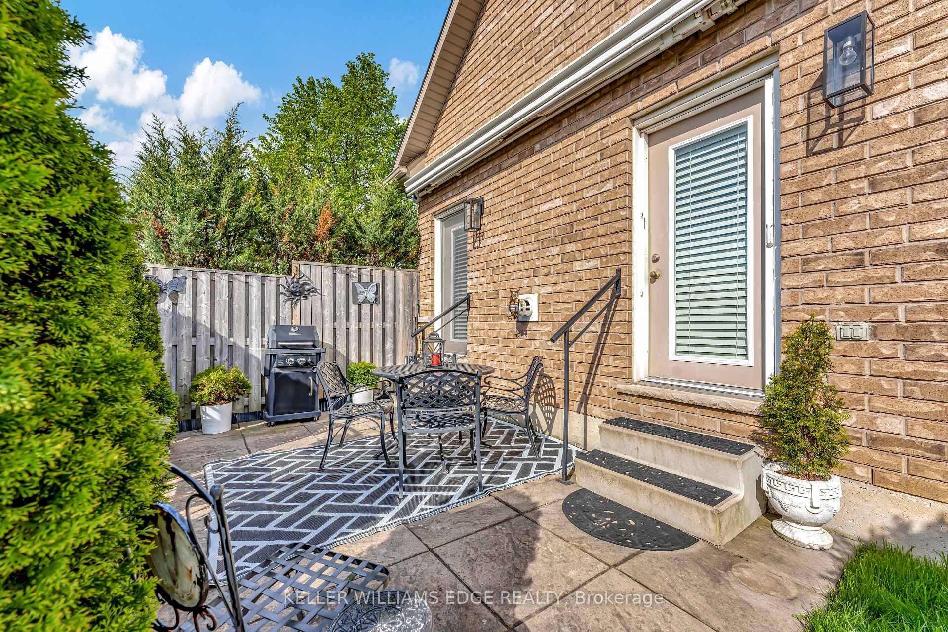 4 Geranium Avenue photo 24