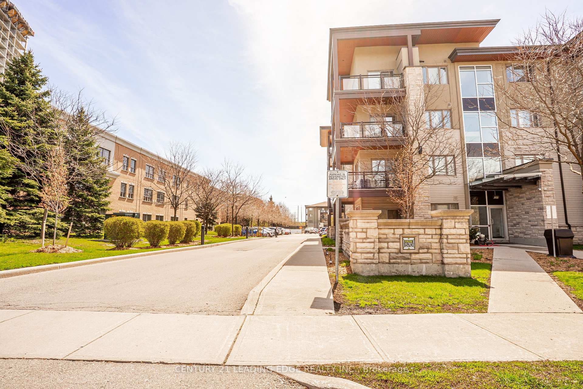 570 Lolita Gardens Unit 421 photo 2