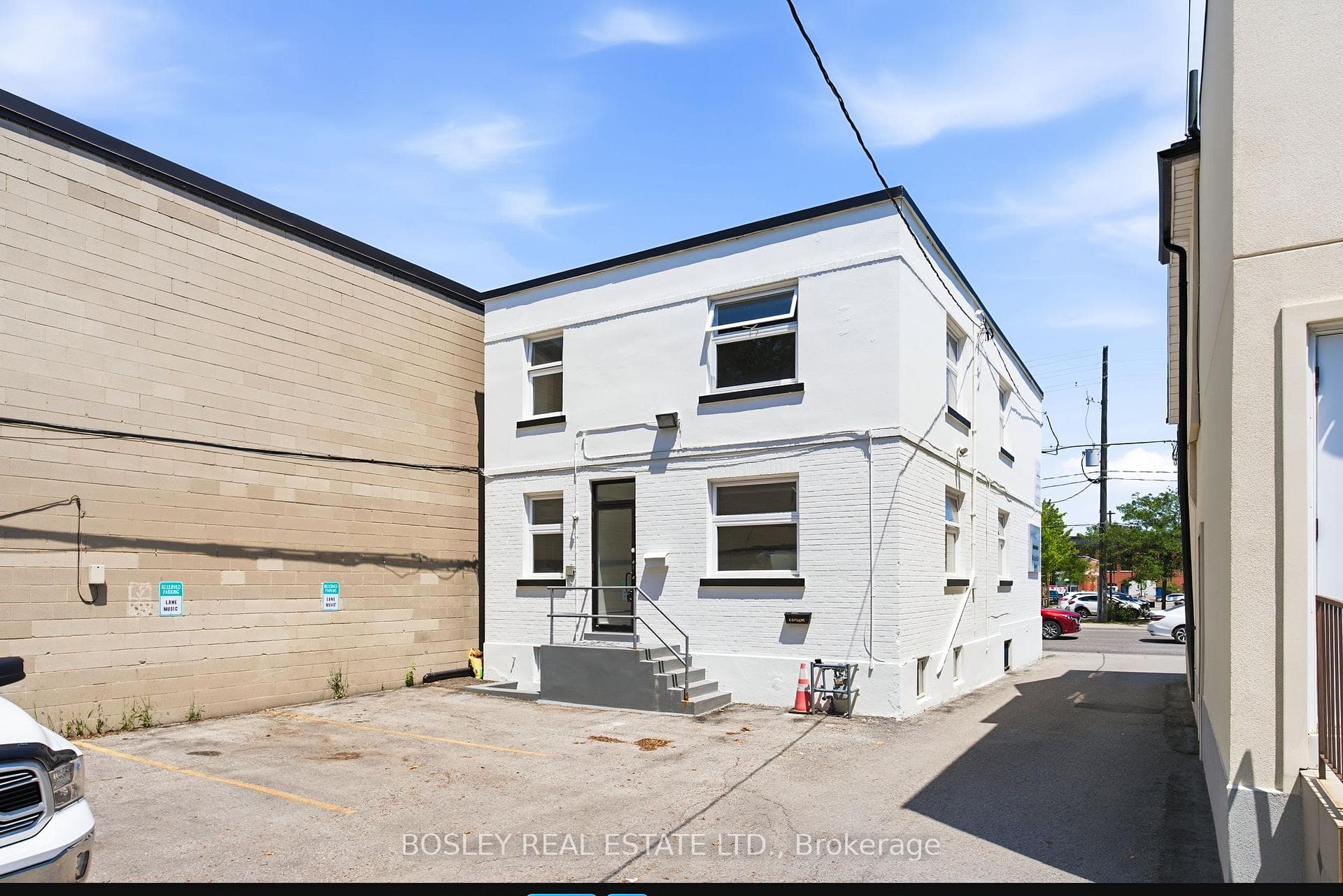 88 Laird Drive photo 24