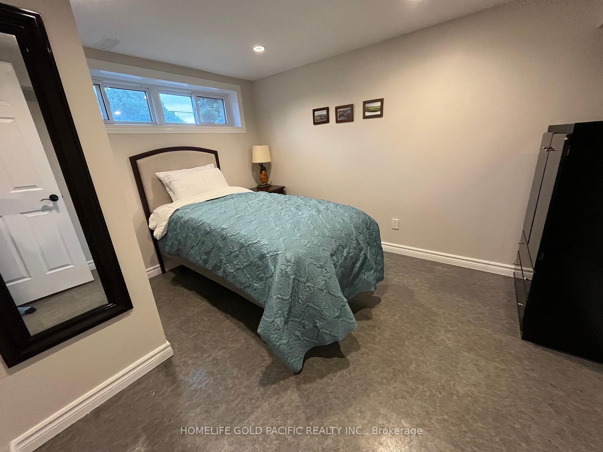 337 Palmer Avenue photo 11