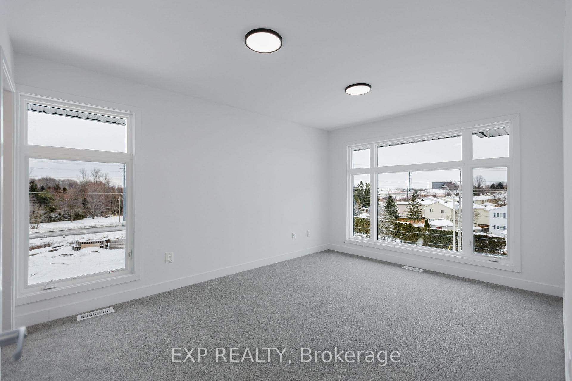 2732 Cedarview Road photo 19