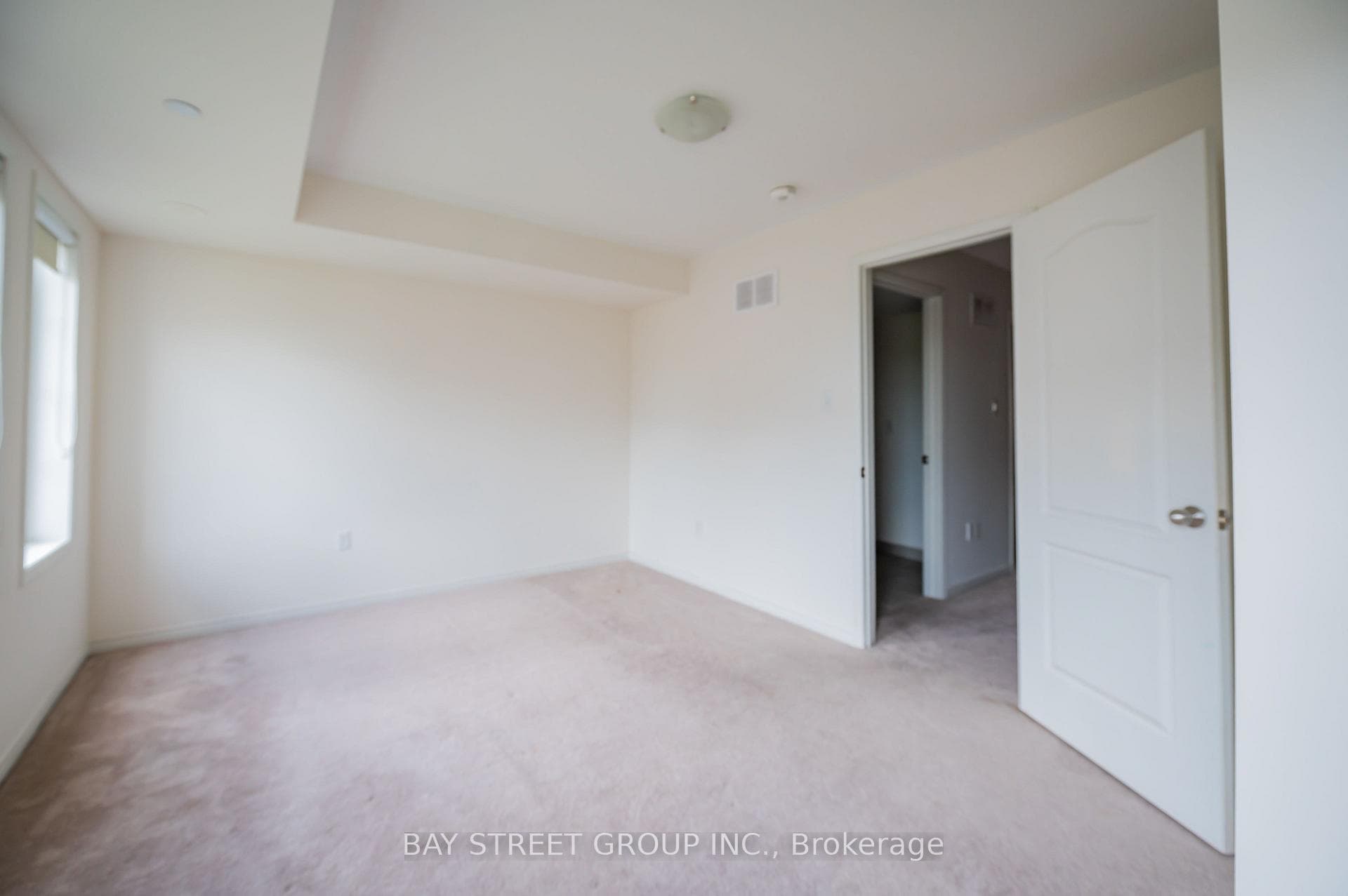 2649 Eaglesham Path photo 14