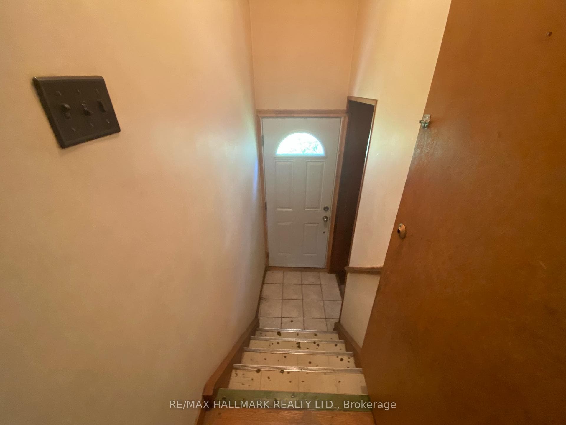 230 Crocus Drive photo 17