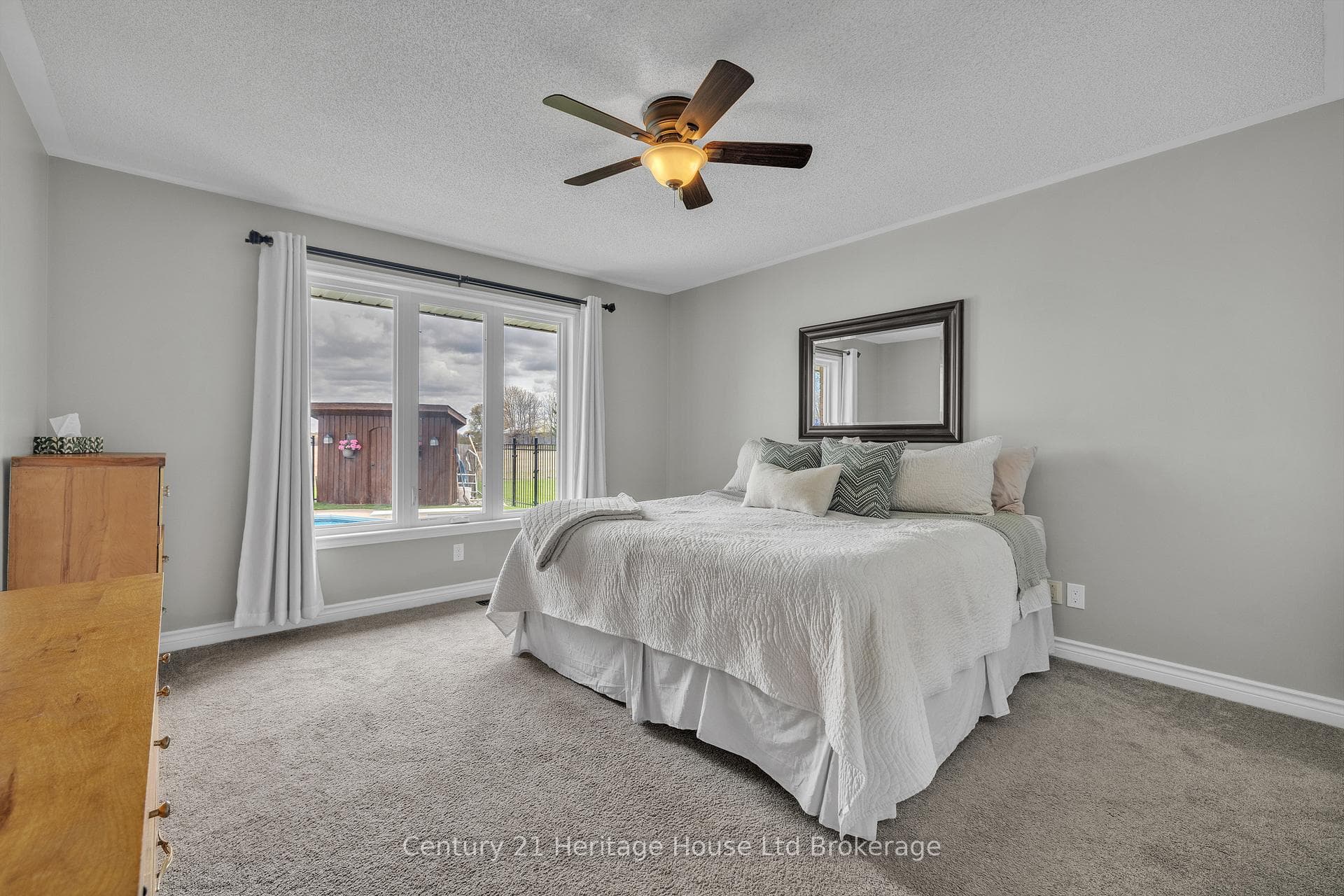 116 Baird Street photo 20