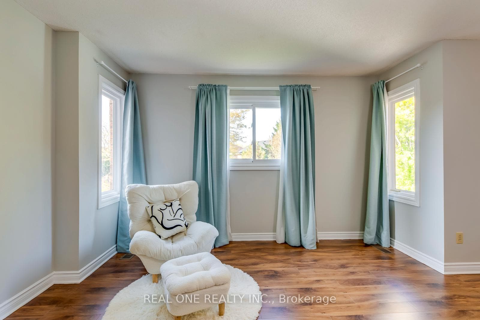 Sitting Area