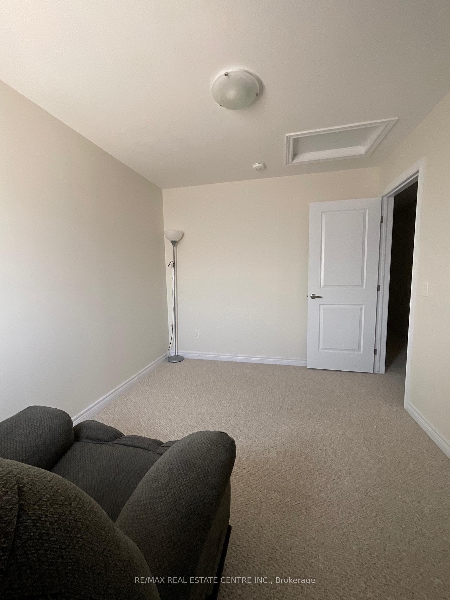 77 Diana Avenue Unit 118 photo 18