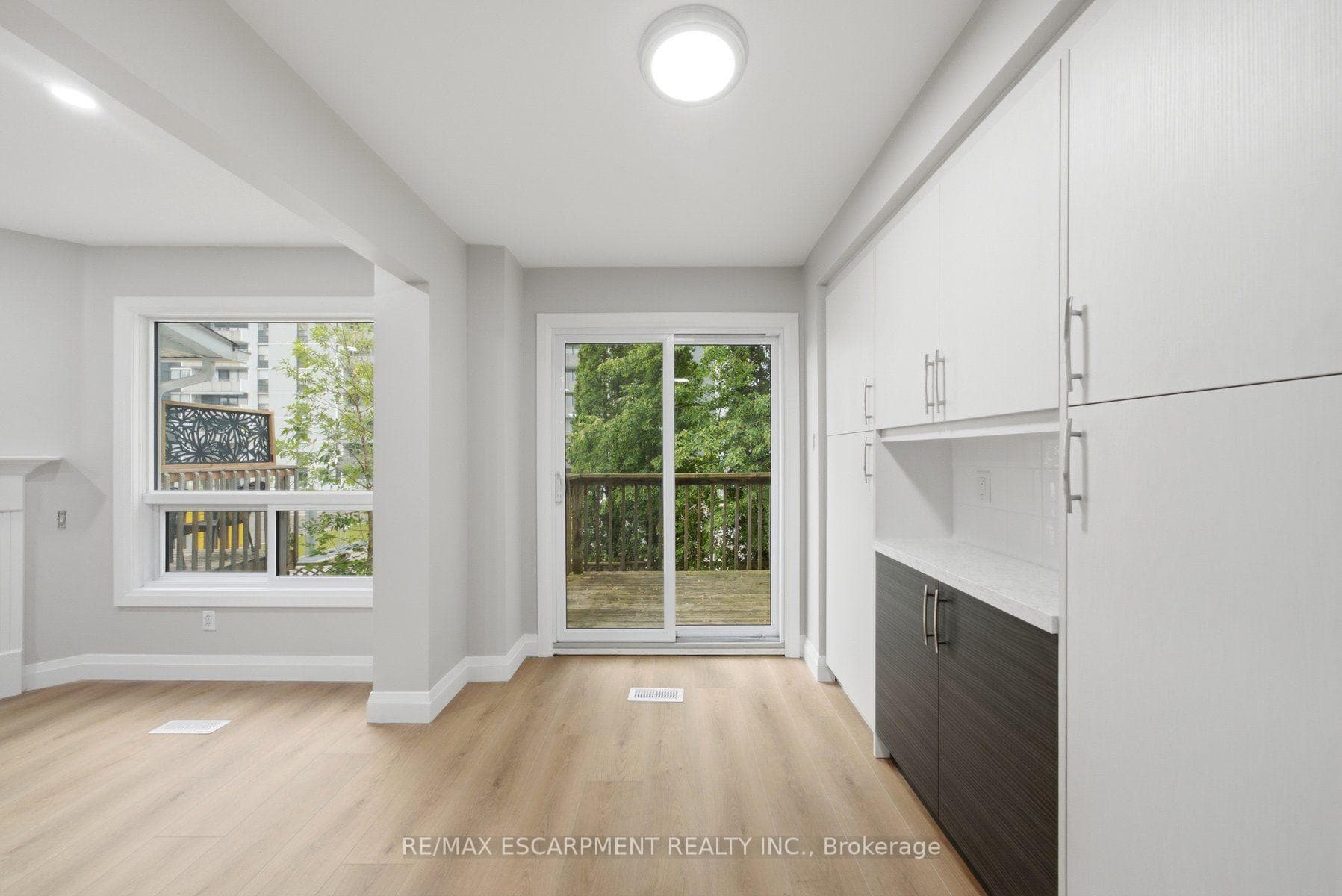 2155 Duncaster Drive Unit 2 photo 15
