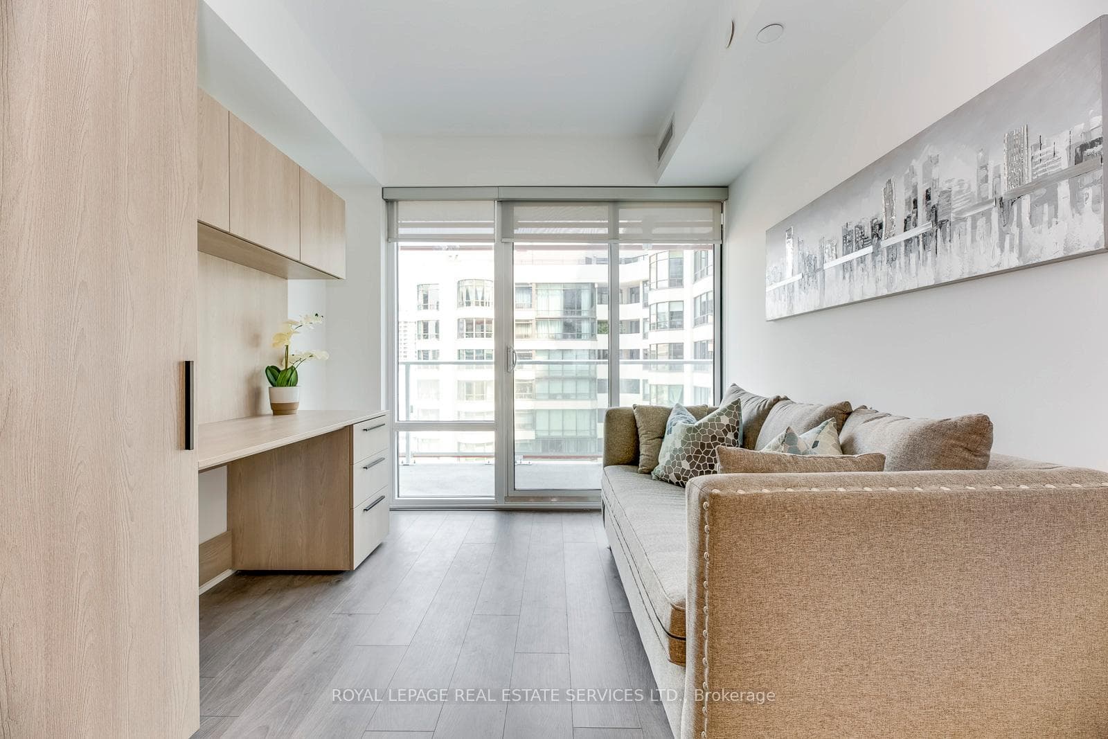 18 maitland Terrace Unit 1213 photo 5