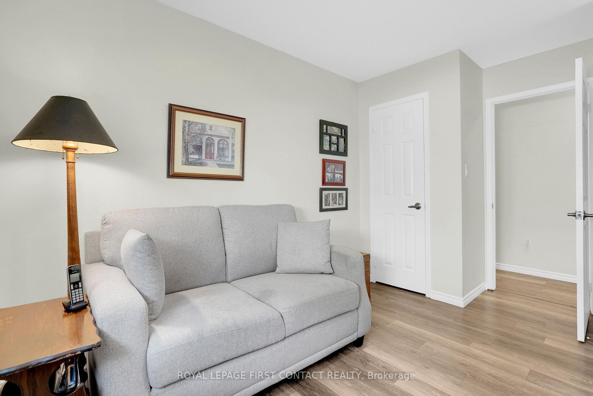 214 Point Street photo 15