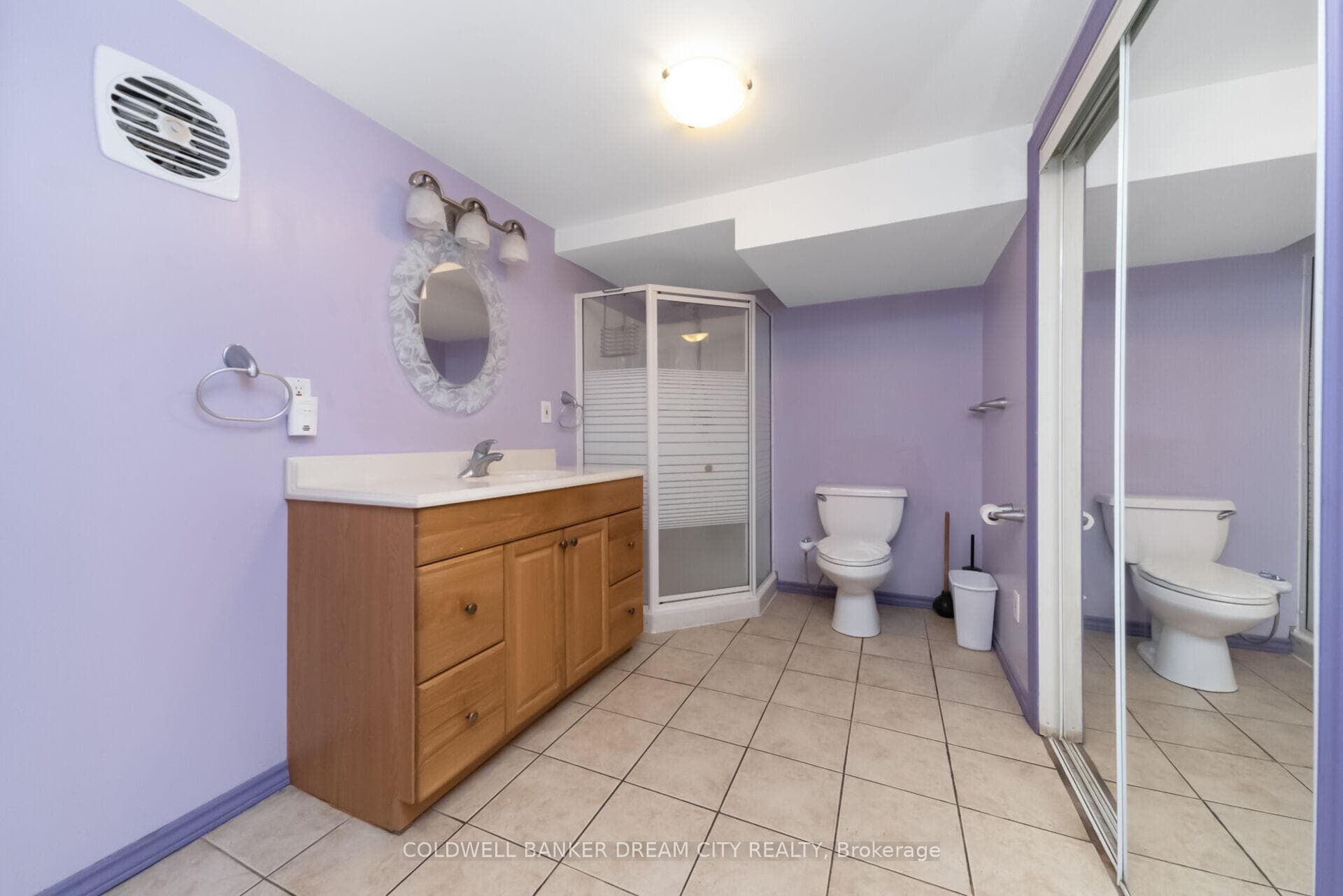 39 Reid Avenue photo 29