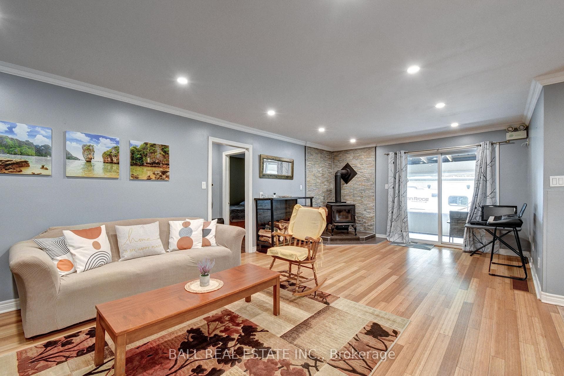 2884 Old Hastings Road photo 12