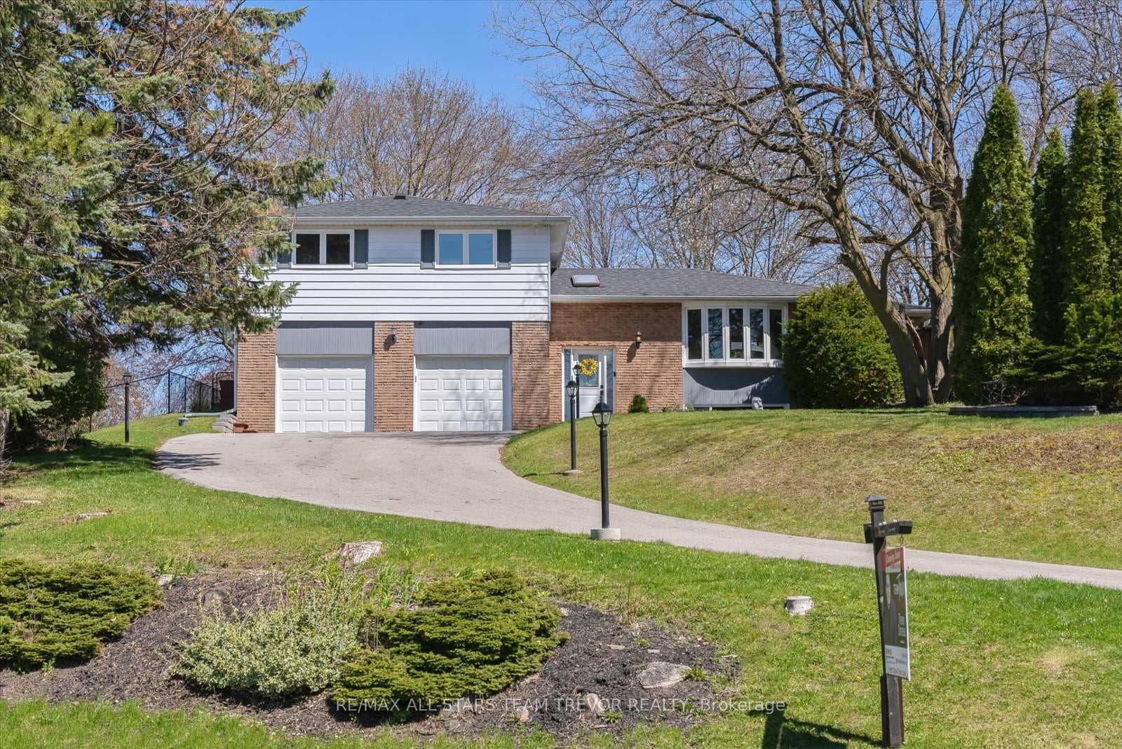 43 Highfield Crescent photo 33