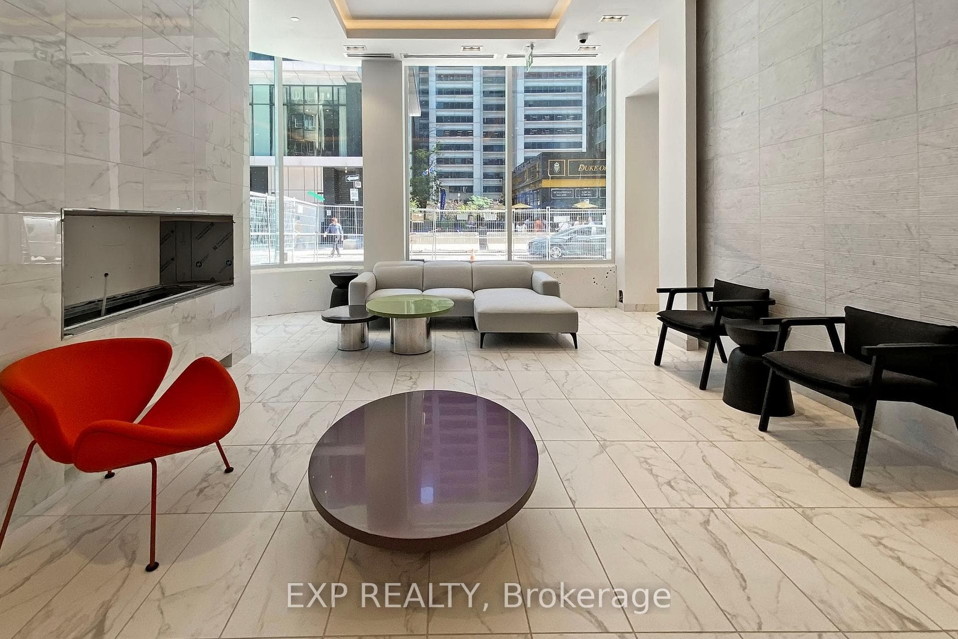 238 Simcoe Street Unit 1302 photo 5