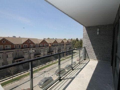 21 Clairtrell Road Unit 407 photo 4