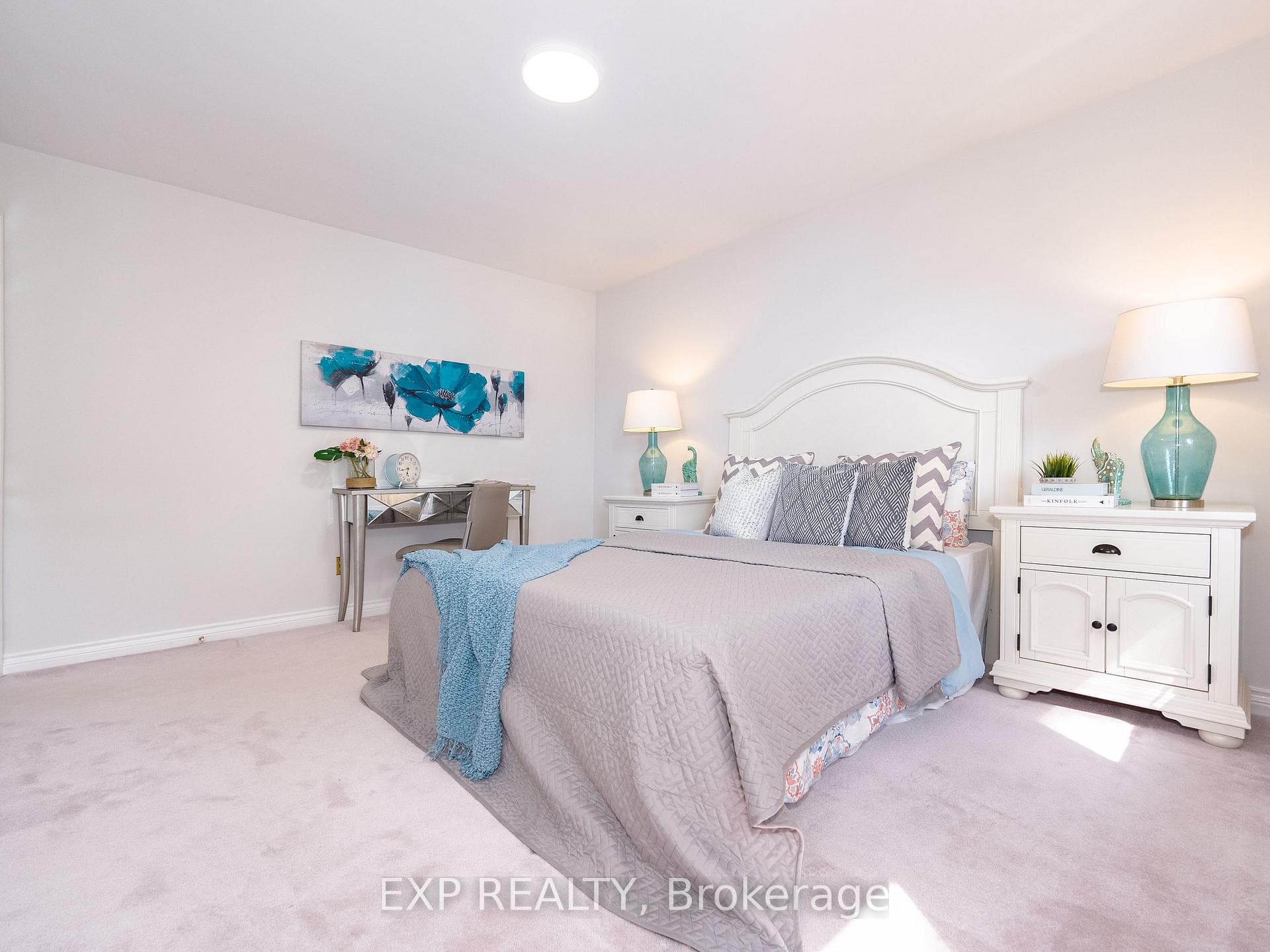 18 Whitman Street photo 36