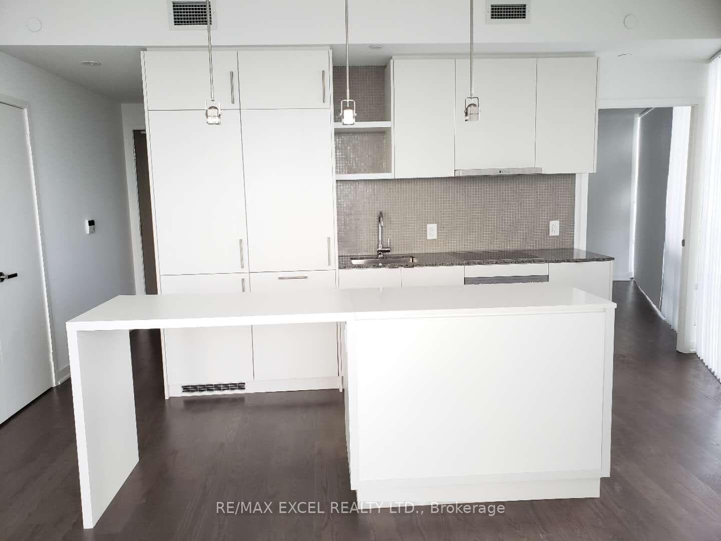 100 Harbour Street Unit 6207 photo 4